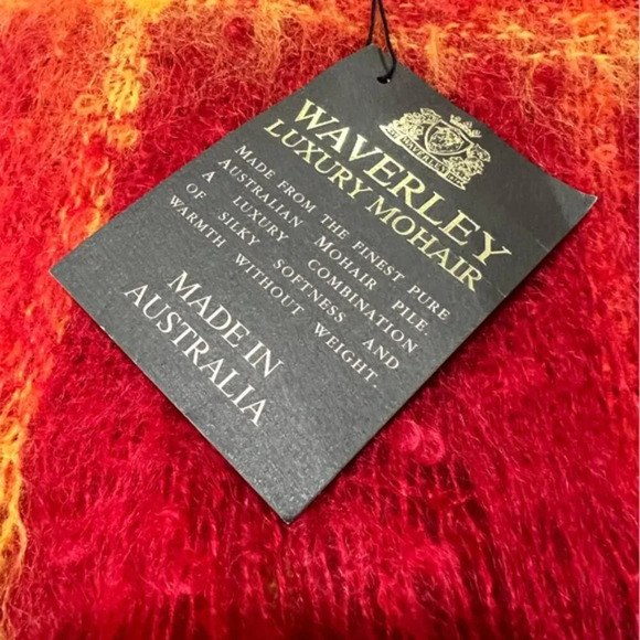 Waverley Australian Luxury 100% Pure Mohair Angora Goat Red Orange Travel Rug - Picture 5 of 9